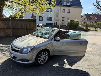 Gebraucht Opel Astra Cabriolet 140 PS (102 kW) 2006 Grau Cabrio