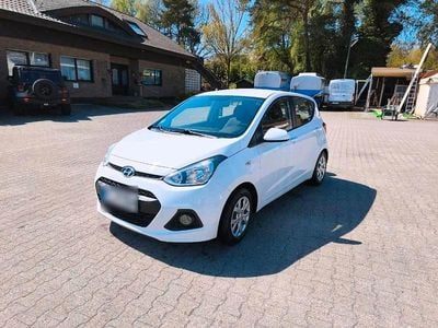 Second-hand Hyundai i10 67 CP (49 kW) 2015 Alb Hatchback