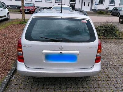 Usata Opel Astra 101 CV (74 kW) 2004 Argento Station wagon