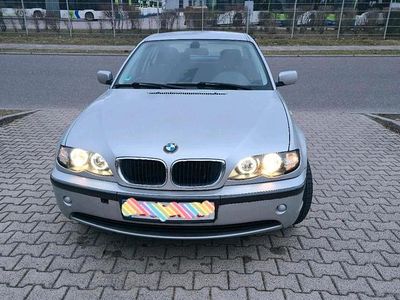 Usata BMW 318 143 CV (105 kW) 2003 Grigio Berlina