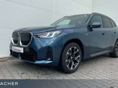 Gebraucht BMW X3 M Sport 190 PS (139 kW) 2025 Arctic race blue metallic SUV