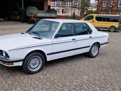 gebraucht BMW 528 i Automatik