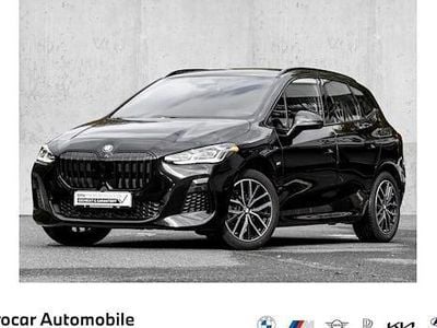 Schwarz Gebraucht 2022 BMW 218 M Sport Van / Kleinbus | 27.990 € (Fairer Preis)