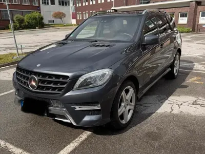 Gebraucht Mercedes ML350 2012 Grau SUV