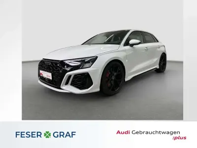 Gebraucht Audi RS3 Sport 400 PS (294 kW) 2023 Gletscherweiß Limousine
