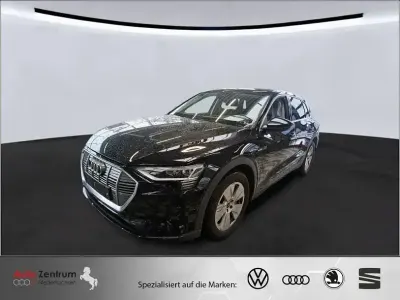 Gebraucht Audi e-tron Sport 300 kW (408 PS) 2023 Brilliant black SUV