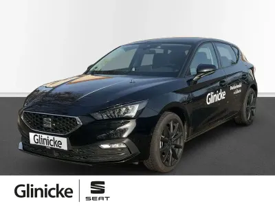 Gebraucht Seat Leon Style 150 PS (110 kW) 2024 Mitternachtsschwarz Limousine