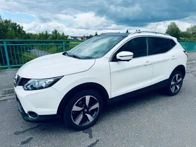 Gebraucht Nissan Qashqai Tekna 163 PS (119 kW) 2017 Weiß SUV