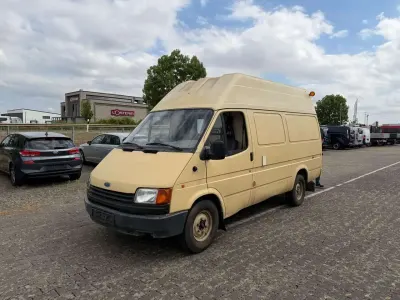 Gebraucht Ford Transit 69 PS (50 kW) 1991 Gelb Van