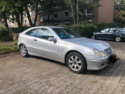 Mercedes C180