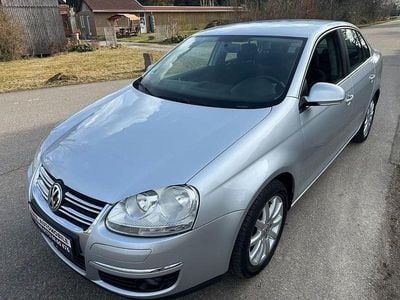 Gebraucht VW Jetta Comfortline 122 PS (89 kW) 2008 Silber Limousine