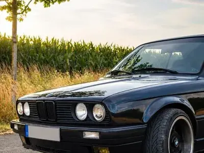 Gebraucht BMW 320 Cabriolet 129 PS (94 kW) 1989 Schwarz Cabrio
