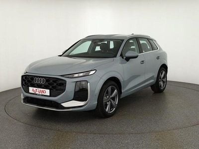 Neu Audi Q3 S-Line 150 PS (110 kW) 2025 Grau SUV