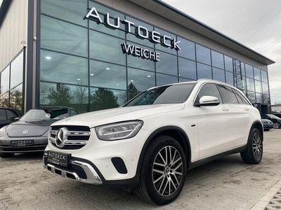 Gebraucht Mercedes GLC300e 194 PS (142 kW) 2021 Weiß SUV