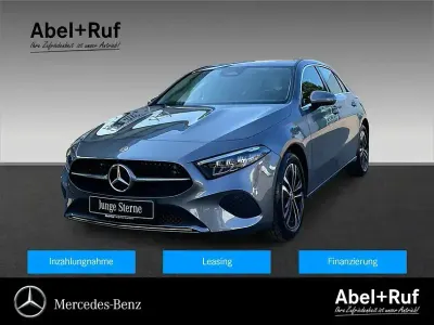 Używany Mercedes A180 Progressive 136 KM (100 kW) 2025 Szary Sedan/Limuzyna