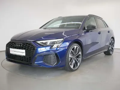 Gebraucht Audi A3 S-Line 150 PS (110 kW) 2024 Navarrablau metallic Limousine