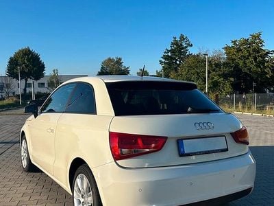 Gebraucht Audi A1 143 PS (105 kW) 2011 Weiß Kleinwagen