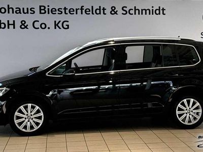 Deep black perleffekt Gebraucht 2024 VW Touran Highline Van / Kleinbus | 37.680 € (Etwas zu teuer)