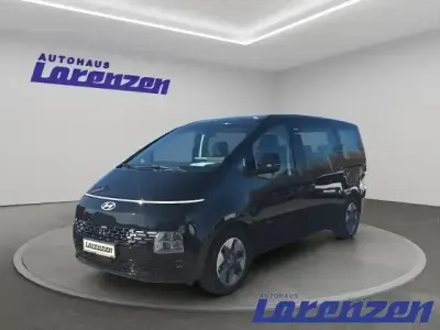 Second-hand Hyundai Staria Trend 224 CP (164 kW) 2025 Negru Monovolum