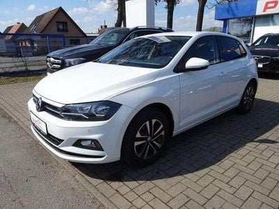 Second-hand VW Polo United 95 CP (69 kW) 2021 Alb Hatchback