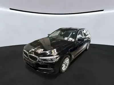 Gebraucht BMW 520 Performance 190 PS (139 kW) 2020 Schwarz Kombi