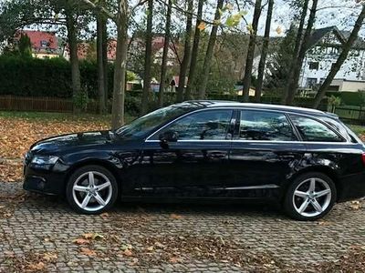 Gebraucht Audi A4 143 PS (105 kW) 2011 Schwarz Kombi