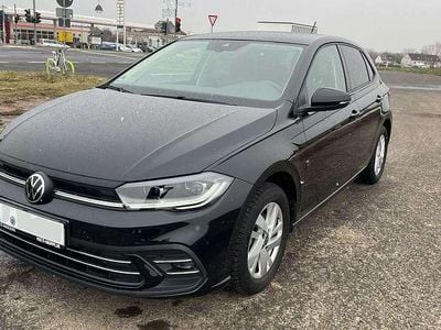 Gebraucht VW Polo Style 110 PS (80 kW) 2023 Schwarz Kleinwagen