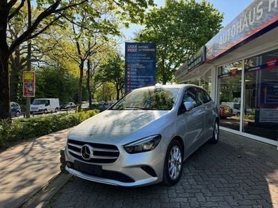 Mercedes B200