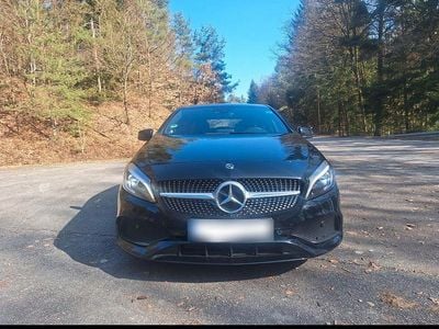 Gebraucht Mercedes A200 Edition 156 PS (114 kW) 2017 Schwarz Limousine