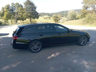 Mercedes E200