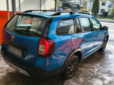 Gebraucht Dacia Logan MCV Stepway 90 PS (66 kW) 2017 Blau Kombi