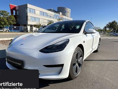 Weiß Gebraucht 2021 Tesla Model 3 Standard Range Limousine | 25.300 € (Fairer Preis)