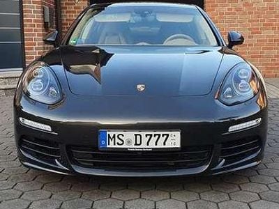 Gebraucht 2015 Porsche Panamera Limousine | 45.000 € (Teuer)