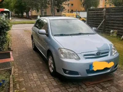 Używany Toyota Corolla Sol 110 KM (80 kW) 2005 Niebieski Hatchback