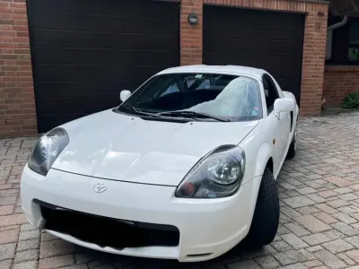 Gebraucht Toyota MR2 140 PS (102 kW) 2000 Weiß Cabrio