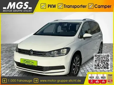 Gebraucht VW Touran Active 150 PS (110 kW) 2022 Weiss Van / Kleinbus