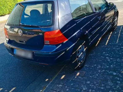 Gebraucht VW Golf III 101 PS (74 kW) 1998 Blau Limousine