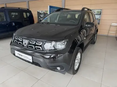 Używany Dacia Duster Comfort 91 KM (66 kW) 2022 Czarny SUV