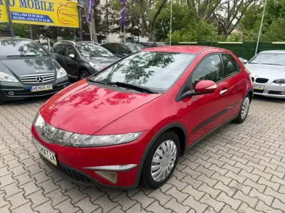 Occasion Honda Civic Comfort 83 ch (61 kW) 2006 Rouge Berline