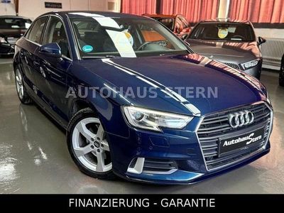 Gebraucht Audi A3 Sport 150 PS (110 kW) 2019 Kosmosblau (metallic) Limousine