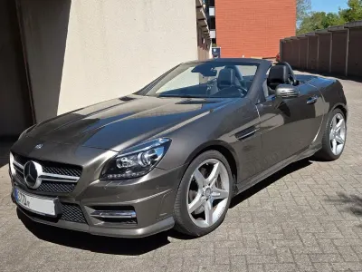 Używany Mercedes SLK250 AMG 204 KM (150 kW) 2014 Brązowy Kabriolet