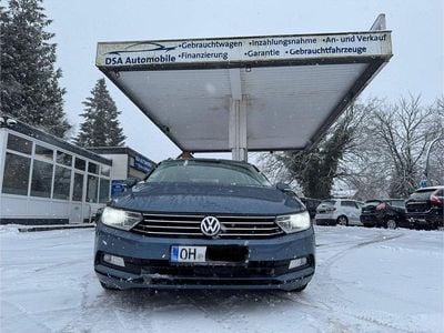 Blau Gebraucht 2017 VW Passat Kombi | 7.989 € (Guter Preis)