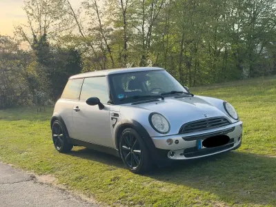 Gebraucht Mini Cooper 90 PS (66 kW) 2006 Silber Kleinwagen