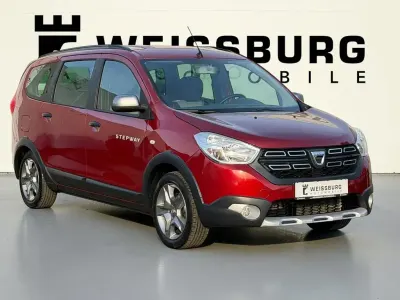 Używany Dacia Lodgy Stepway 131 KM (96 kW) 2019 Czerwony Minivan