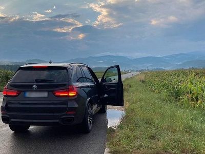 Second-hand BMW X5 M50 Sport Line 381 CP (280 kW) 2014 Negru SUV