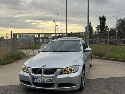 BMW 325