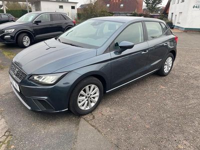 Używany Seat Ibiza Style 80 KM (58 kW) 2025 Szary Hatchback