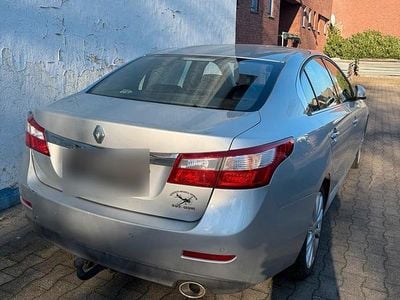 Gebraucht Renault Latitude 173 PS (127 kW) 2011 Grau Limousine