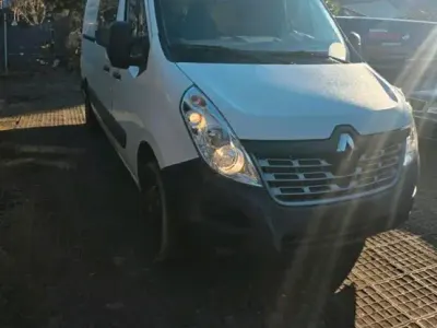 Gebraucht Renault Master 131 PS (96 kW) 2016 Weiß Van