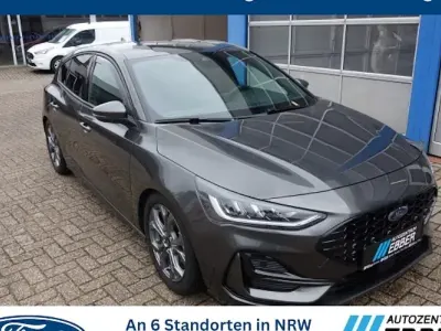 Gebraucht Ford Focus ST-Line X 155 PS (114 kW) 2025 Grau Limousine